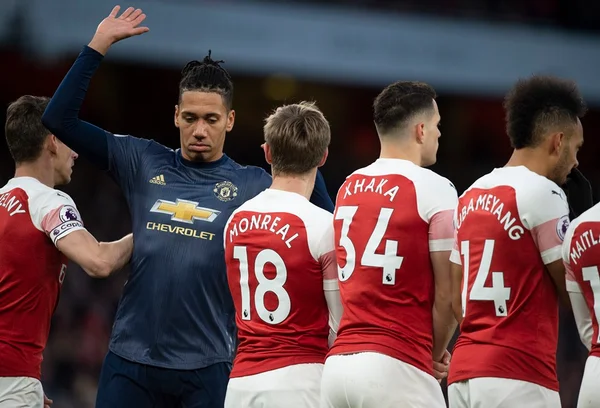 Saiba quem anda gastando e quem fechou a carteira no futebol inglês
