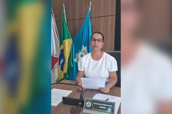 vereadora Carla da Pizzaria Esmeraldas