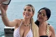 Deolane Bezerra e a mãe, Solange