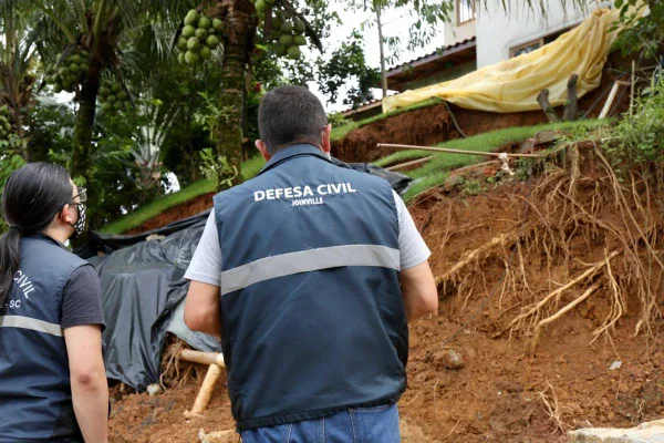Joinville (SC) decreta situação de emergência após chuvas no Réveillon