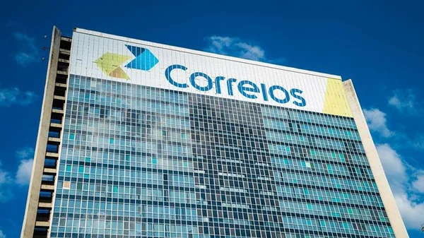 Após decisão do TST, trabalhadores dos Correios encerram greve