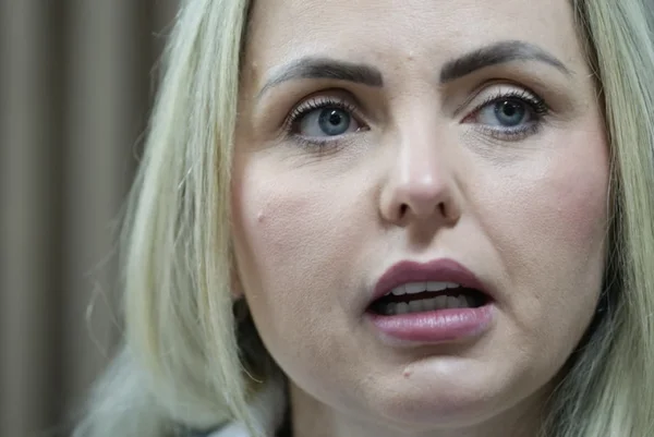 A advogada Clariana Barão, candidata a presidência, durante entrevista para o Panorama Eleições no estúdio Metrópoles.