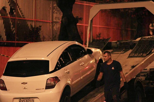 Polícia identifica placa e desconfia de 3º carro em morte de Marielle