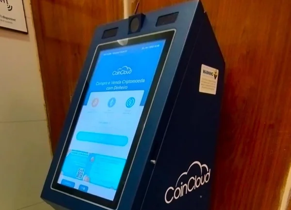Terminal de auto atendimento de criptomoedas da Coin Cloud