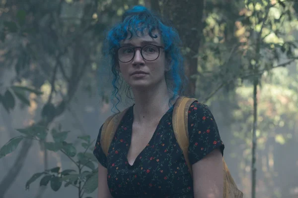 Juliana Lourenção em Vale dos Esquecidos