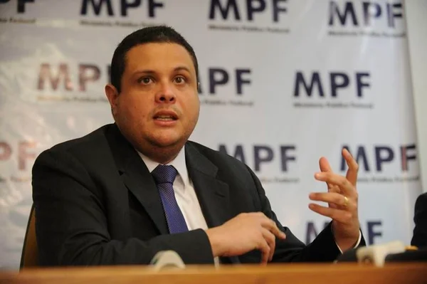 STF acata pedido de Dodge e suspende ida de Pelella à CPMI da JBS
