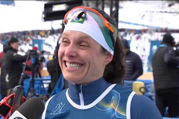 Atleta brasileira emociona jornalistas ao pedir desculpas nas Olimpíadas de Inverno