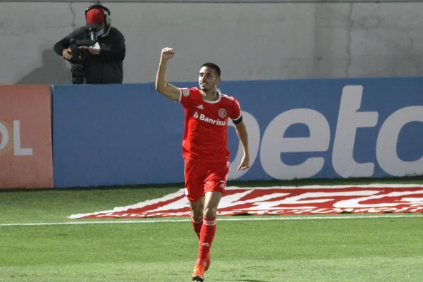 Inter vence o Bragantino