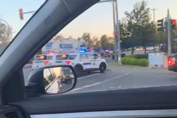 Polícia emite alerta de “múltiplos tiroteios” em Langley, no Canadá