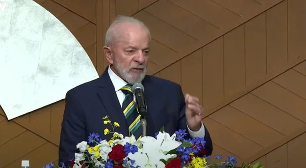 Lula em evento com empresários no Japão