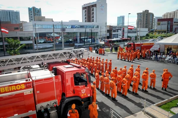 Após críticas, prédio de Águas Claras desiste de ação contra bombeiros