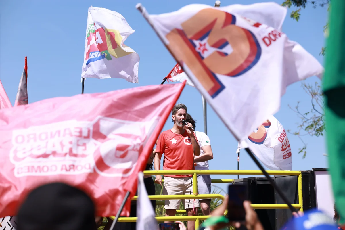 Ato nacional do PT foi realizado neste domingo, dia 13 Ato nacional do PT foi realizado neste domingo, dia 13