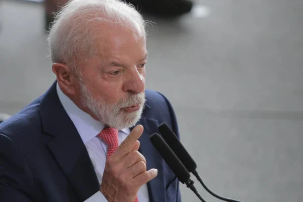 Lula veta PL da Dosimetria, que beneficia Bolsonaro, em evento do 8/1 - destaque galeria