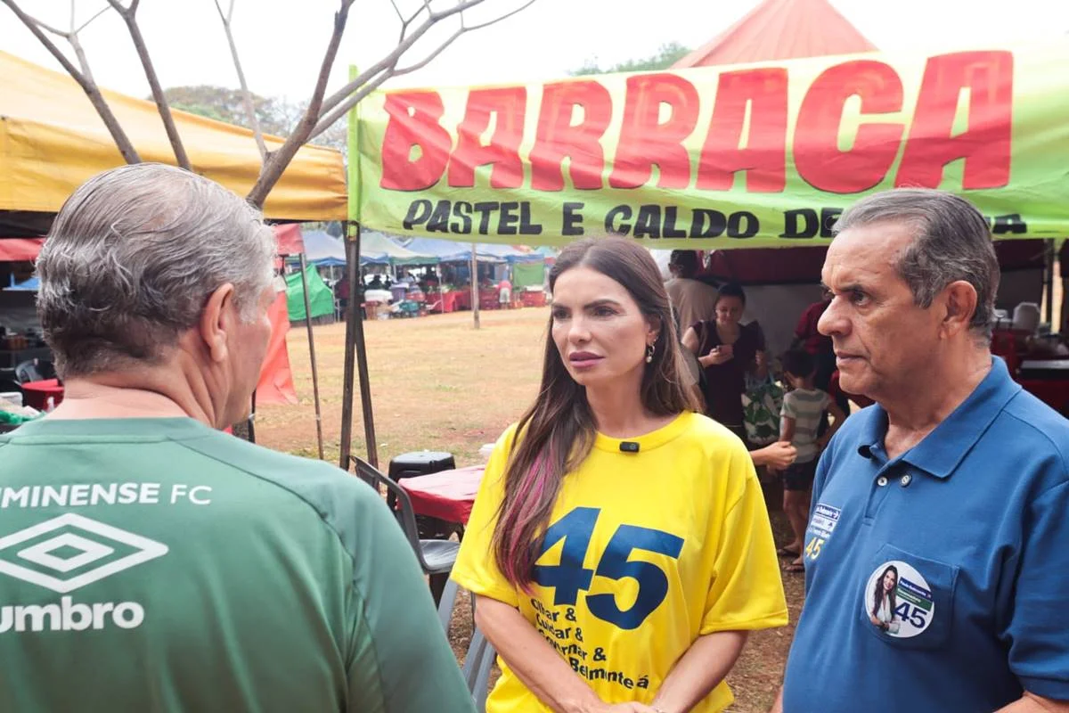 A candidata ao governo do DF esteve em uma feira na Asa Sul A candidata ao governo do DF esteve em uma feira na Asa Sul