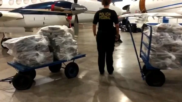 Maior operação policial do Rio Grande do Sul prende 58 suspeitos que usavam aviões para táfico de drogas