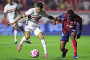 São Paulo derrotou o Bahia por 2 x 0 no Morumbis São Paulo derrotou o Bahia por 2 x 0 no Morumbis