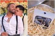 Hytalo Santos e o noivo deram um iPhone para os convidados na festa de casamento