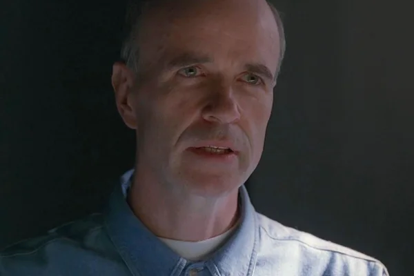 Morre Tom Noonan, ator de Robocop 2 e Caçador de Assassinos