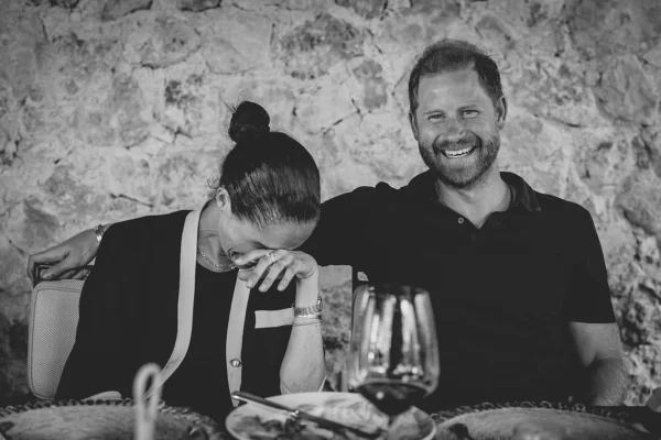 Filhos de Harry e Meghan conhecem local onde Diana passou a infância - destaque galeria