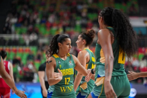 Basquete feminino: Brasil estreia no pré-Mundial contra a Bélgica