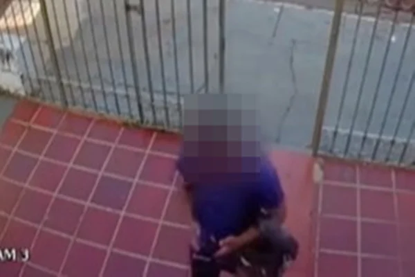 Homem torra R$ 500 em sex shop após furtar cartão de crédito de mulher