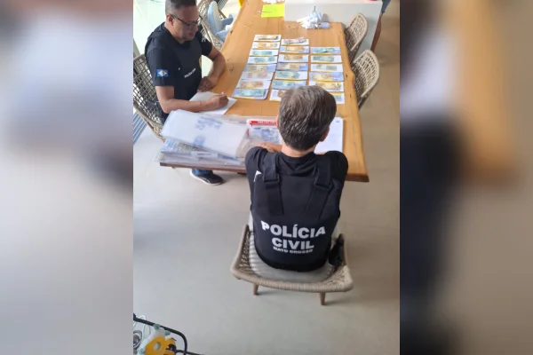 Negócio em família: agiotas são alvo de operação por ameaças e extorsão - destaque galeria Negócio em família: agiotas são alvo de operação por ameaças e extorsão - destaque galeria