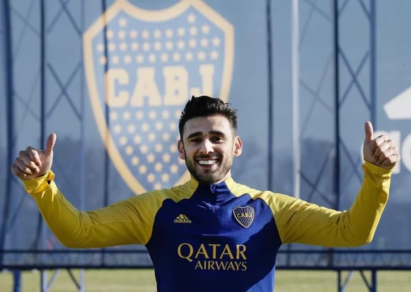 Imagem colorida de Eduardo Salvio, atacante do Boca Juniors