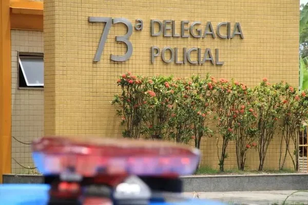 Idoso de 64 anos é preso por estuprar neta da esposa no Rio