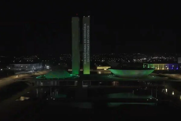 projeção, vitimas, covid