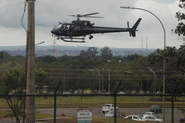 Presos em ato golpista incluem dois servidores federais