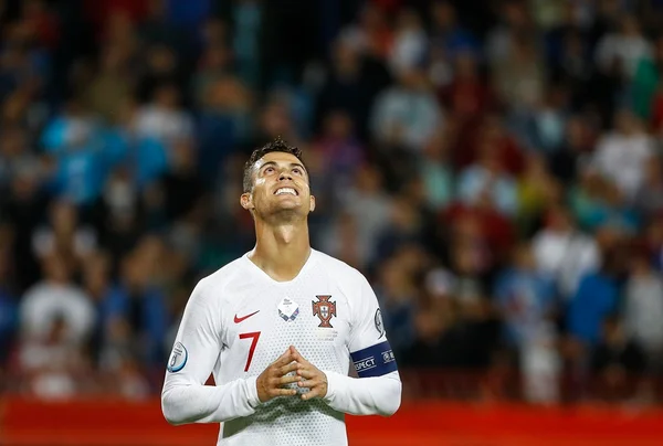Robozão ataca de novo: Cristiano Ronaldo faz 4 em goleada de Portugal