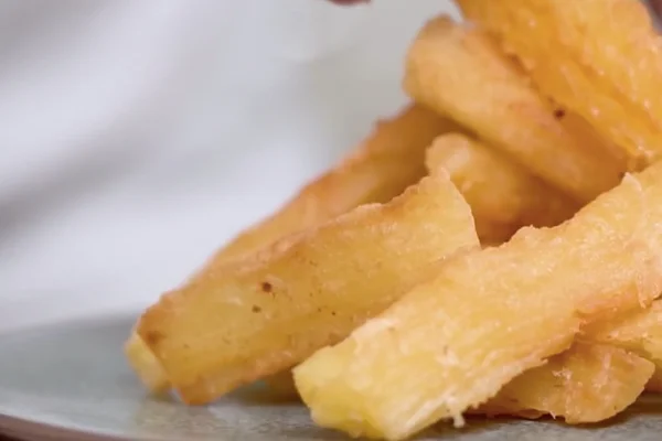 Mandioca frita