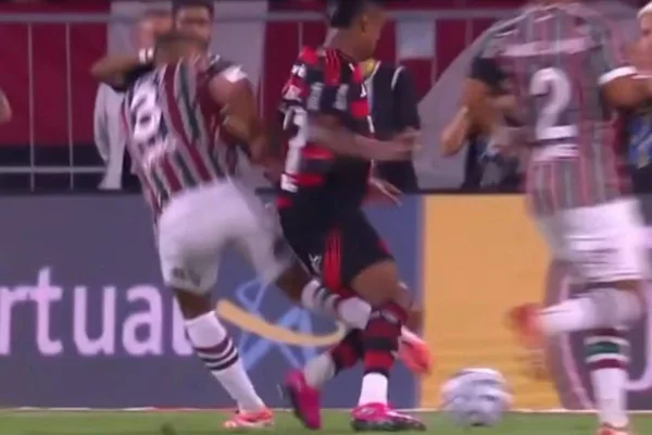 Fla x Flu: confira o áudio do VAR em lance polêmico de Bruno Henrique