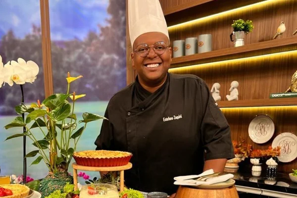 Estefano Zaquino é chef de cozinha e confeiteiro