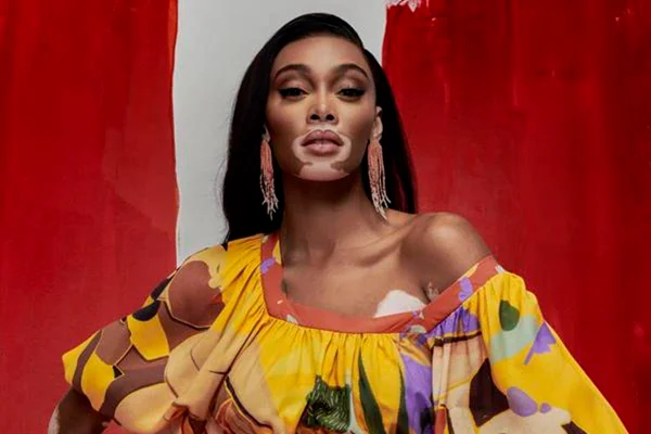 Winnie Harlow para Colcci