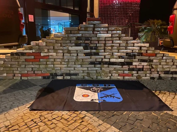 Cocaína 20 milhoes itaberai goias