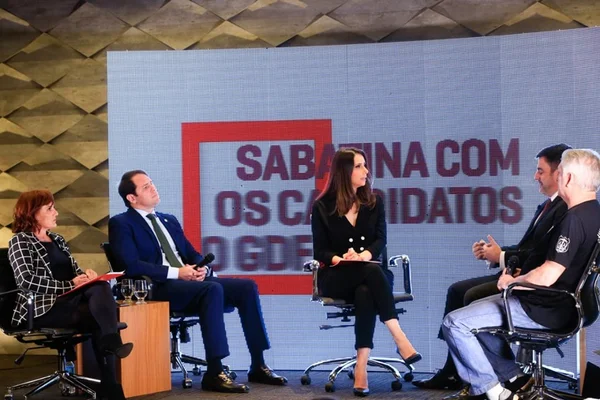 Sabatina do Metrópoles: sindicalistas levarão propostas aos servidores