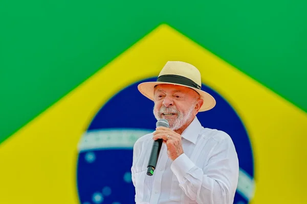 Datafolha: Lula tem 46% de avaliação positiva em PE e 27% em SP e RJ