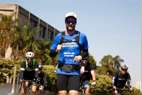 Hugo Farias correu os 42,195 km de uma maratona todos os dias