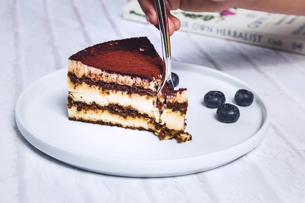 Bolo de aniversário: quatro recheios simples e deliciosos