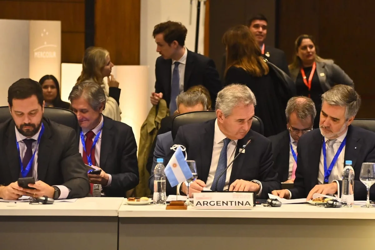 Reunião de ministros abre discussões da cúpula do Mercosul em Assunção - imagem 3 Reunião de ministros abre discussões da cúpula do Mercosul em Assunção - imagem 3