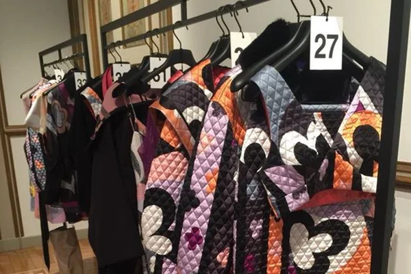 Milão: coleção da Pucci se inspira nos anos 1950 e arquivos da marca