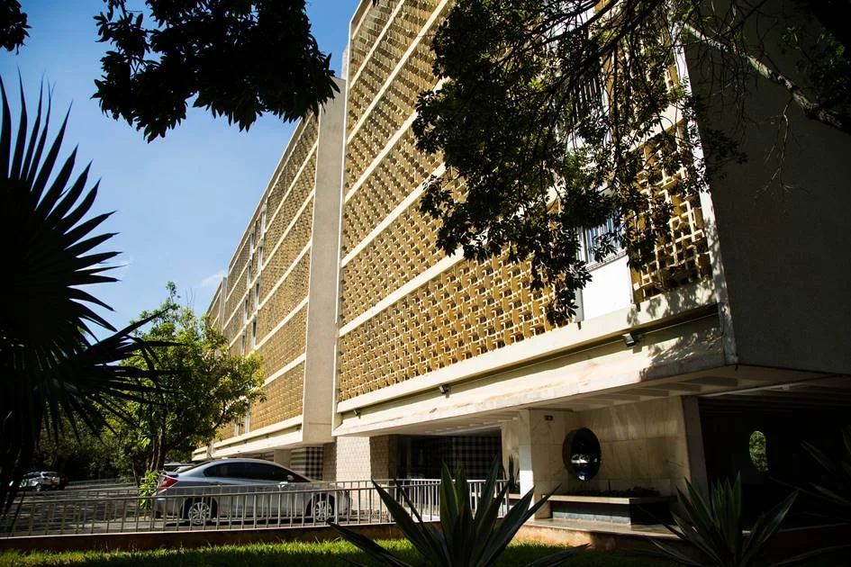 Além da Esplanada: os 6 prédios residenciais mais bonitos de Brasília - imagem 3 Além da Esplanada: os 6 prédios residenciais mais bonitos de Brasília - imagem 3