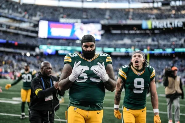 Jogador da NFL é preso por porte ilegal de arma em Nova York