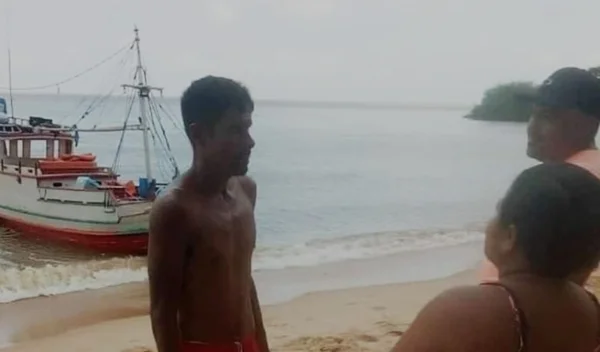 Pescador ajuda vítimas de Naufrágio em Belém