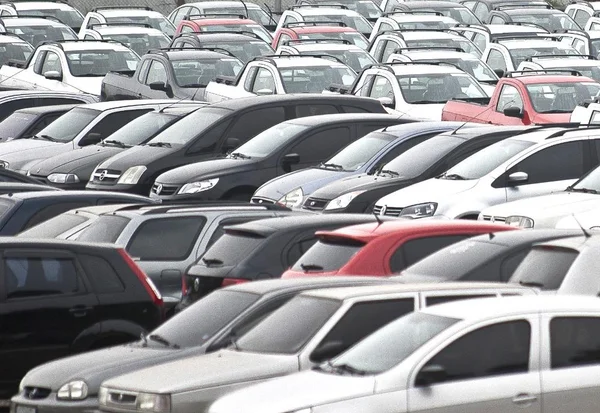 Venda de carros usados no DF cresce 70,7% em 2021