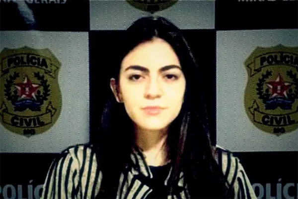 Mulher na delegacia
