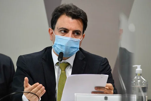 Otávio Fakhoury depõe à CPI