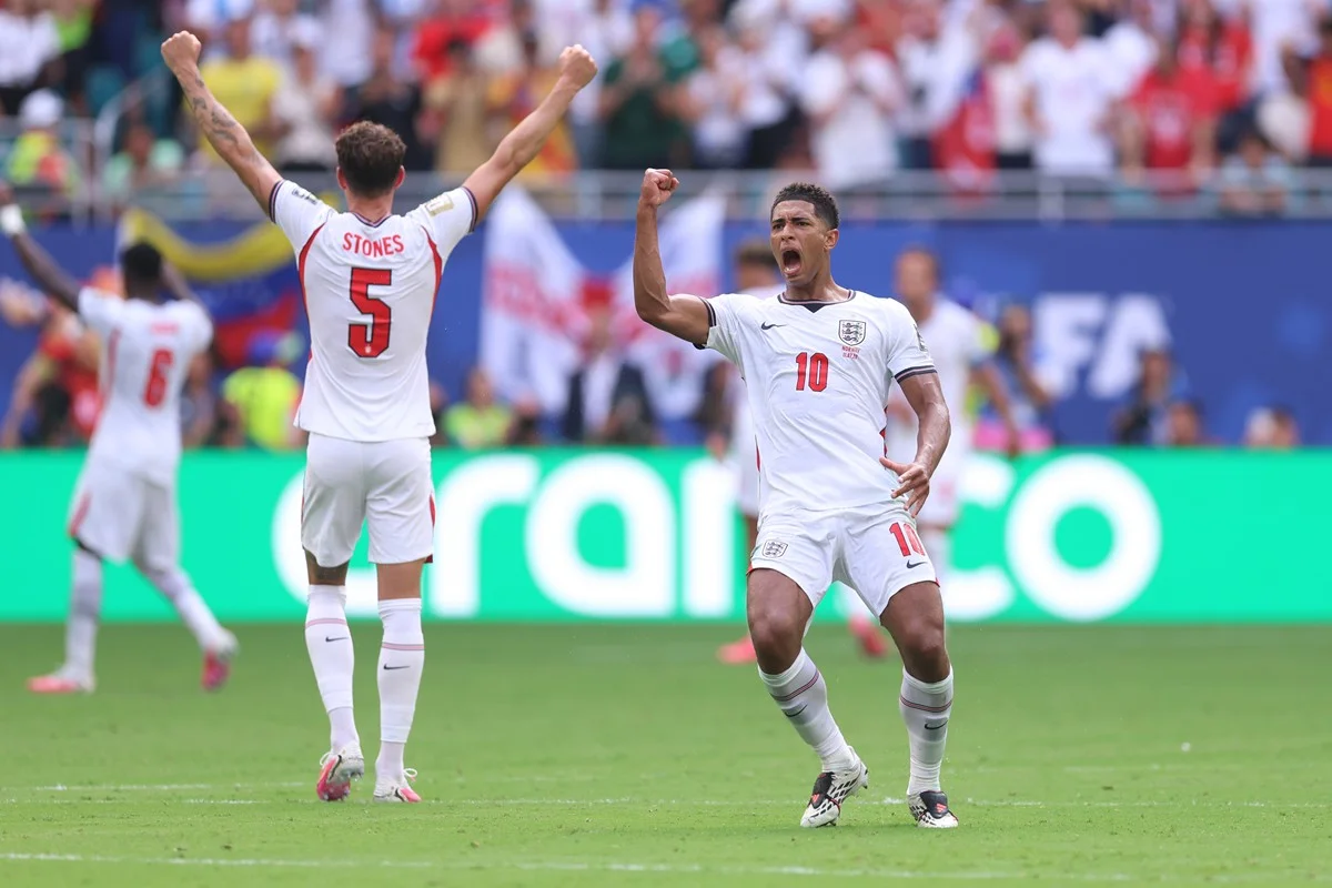 Bellingham faz dois e Inglaterra garante vaga na semifinal da Copa - imagem 2 Bellingham faz dois e Inglaterra garante vaga na semifinal da Copa - imagem 2