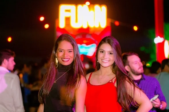 Fernanda Salgado e Luiza Lopes Fernanda Salgado e Luiza Lopes